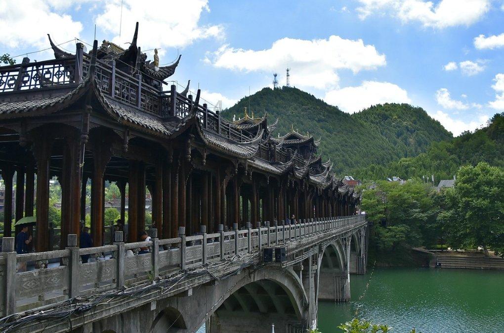 每天上班加班的意义是什么？
